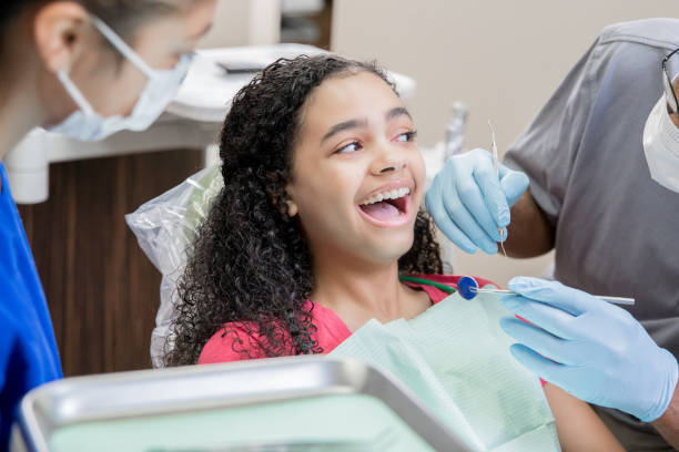 Best Emergency Tooth Extraction in Clendon, AR