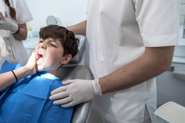 Best Weekend Emergency Dentist in Clendon, AR